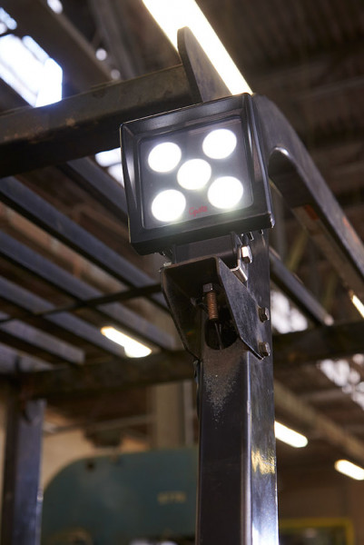 BriteZone bz201-5 LED Light on Fork Lift BriteZone bz201-5 LED Light on Fork Lift